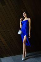 VESTIDO MIDI AZUL REY